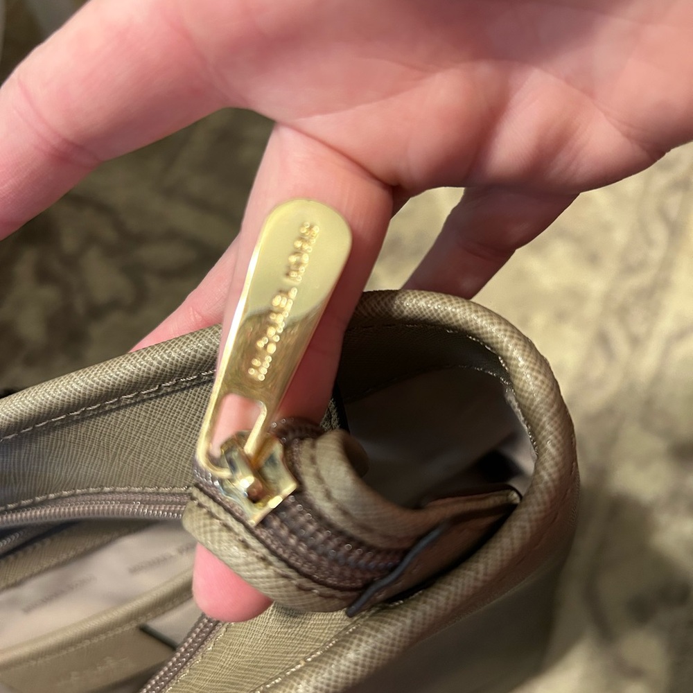 Michael Kors Tan Tote Bag - Picture 8 of 12